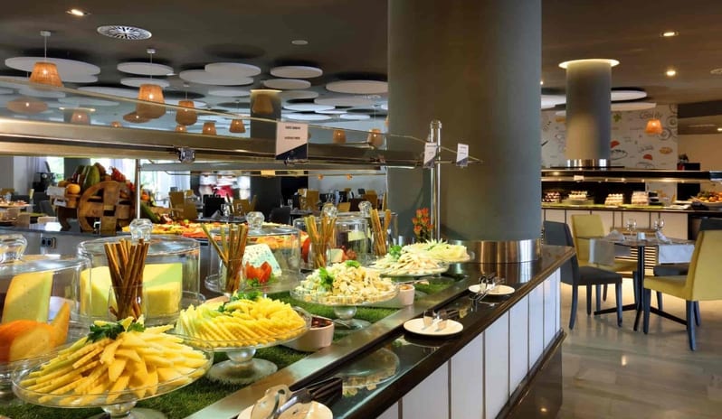 GRAND PALLADIUM - SA PRUNERA  SALAD